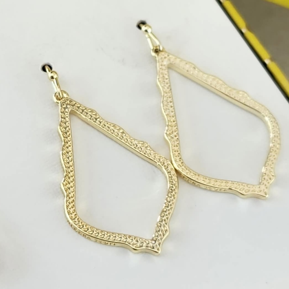 KENDRA SCOTT Gold Sophia Drop Earrings BRAND NEW & Unused Unworn
